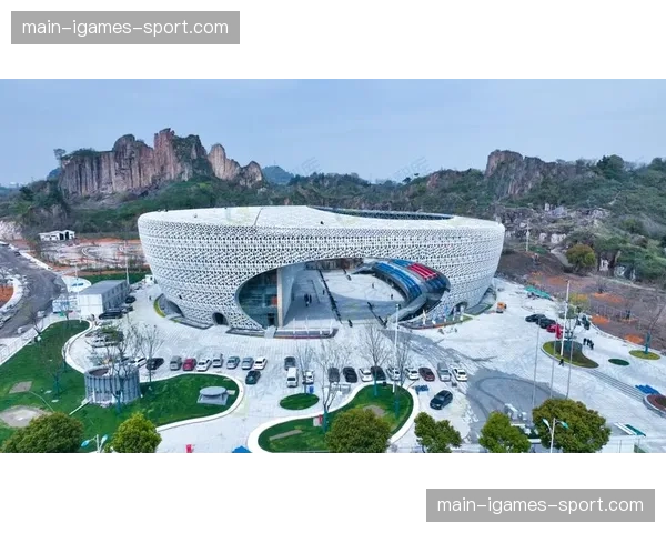 卡塔尔为2030亚运会启用首个新建场馆，太阳能供电成亮点